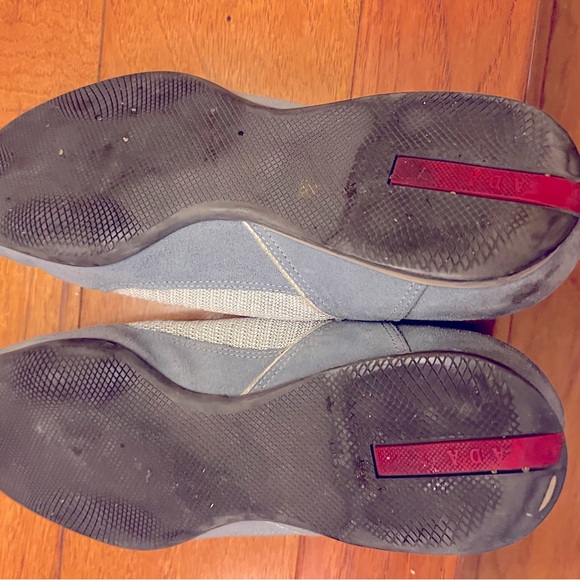 Prada size 39 9 sneakers. No laces. Slip on - Picture 5 of 5